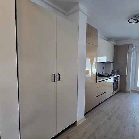 Cristalex Infinity Mamaia Nord Apartment