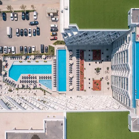 Cristalex Infinity Mamaia Nord * Navodari